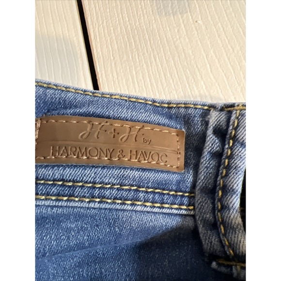 H&H Harmony & Havoc Jeans Women's Size 10 Stretch Cuffed - Picture 8 of 13